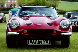 TVR-Vixen-S3-1970-1972-by-Matt-front.jpg